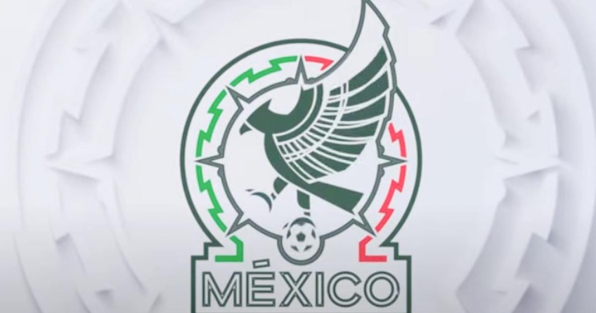 Logo đội tuyển Mexico với chú chim đại bàng là trung tâm